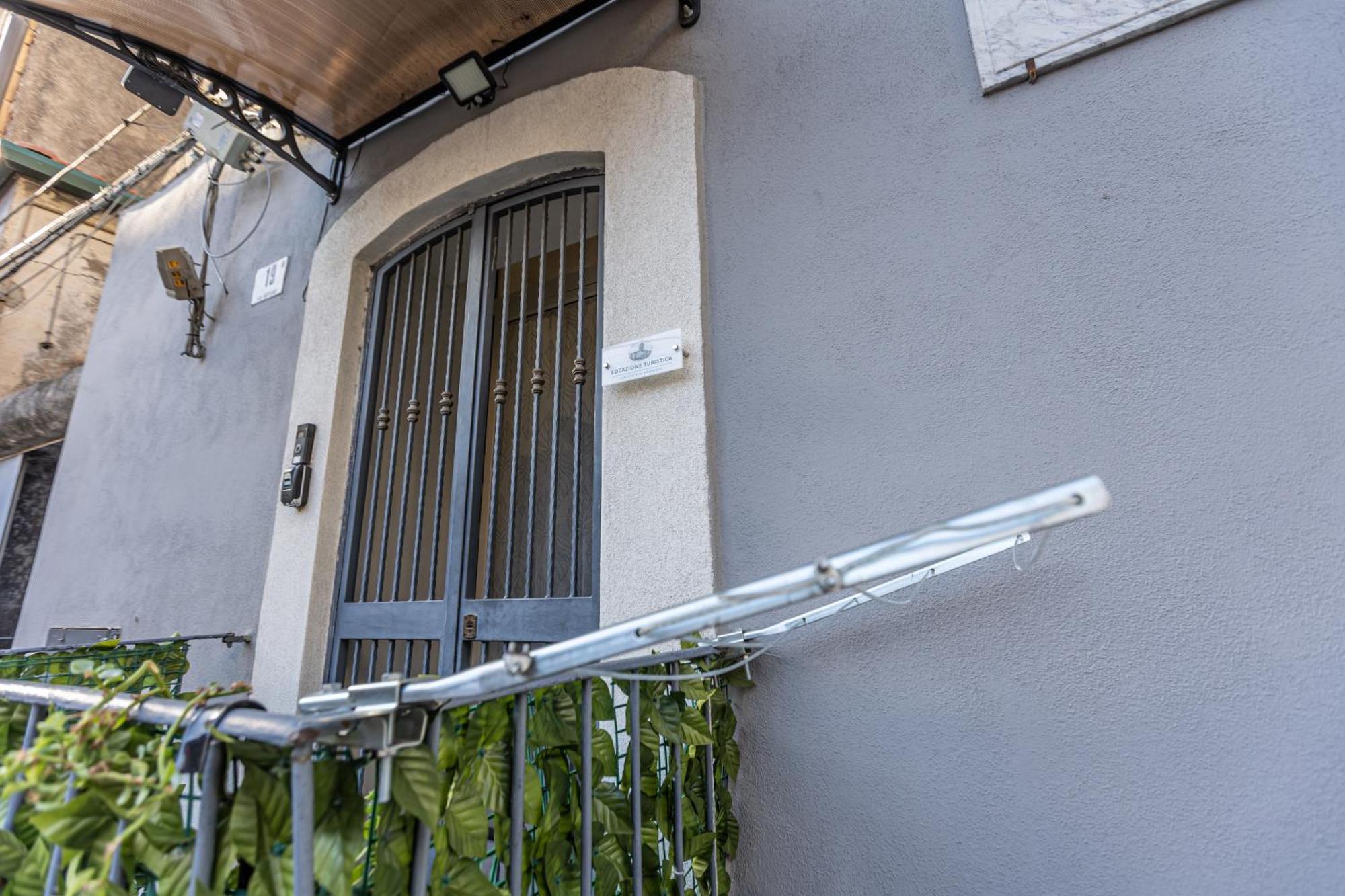 Al Castello-independent House * Catania